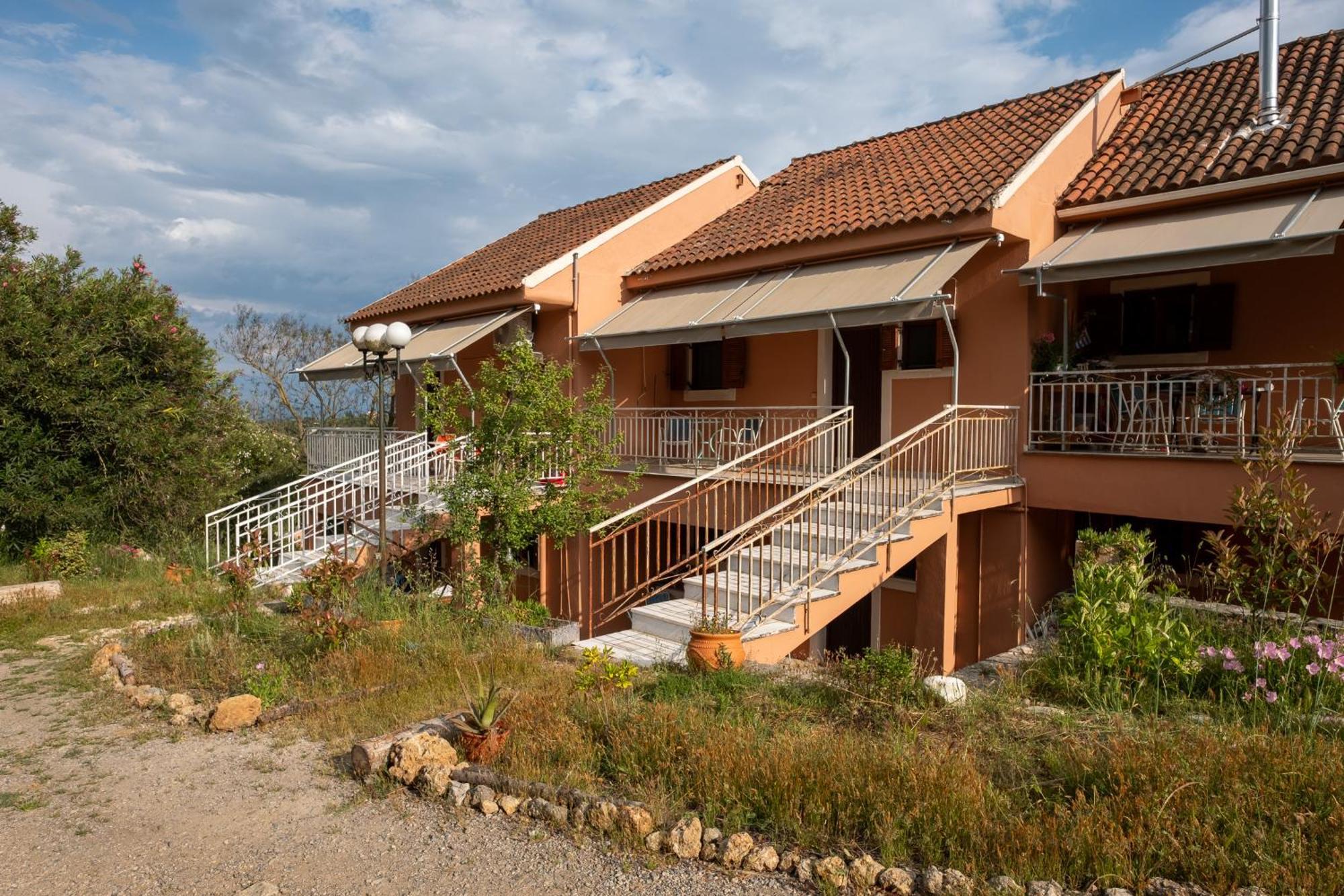 Kokkini Peach House Apartment Kokkínion Exterior photo